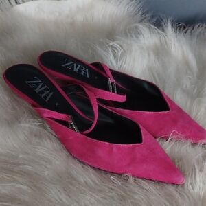 ZARA  slide in sandals